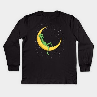 Alien Chilling on Crescent Moon Kids Long Sleeve T-Shirt